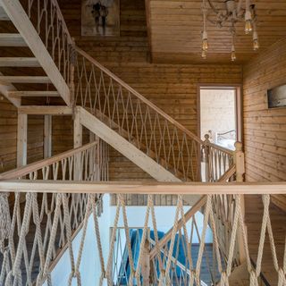 Cabanele Carmel Muntele Rece (5)