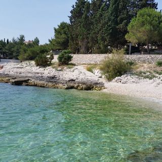 Apartments Stana Okrug Gornji (2)