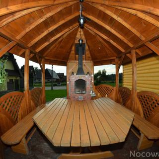 Domki w ogrodzie (4)