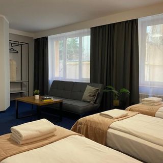 Cube House Aparthotel (2)