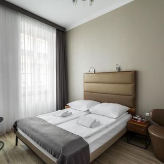 G12 Aparthotel (2)