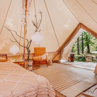 Glamping Černická obora Sudoměřice u Bechyně (3)
