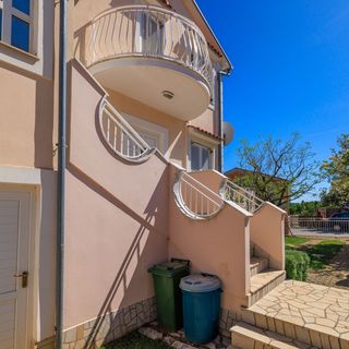 Apartments Villa Mala Povile (4)