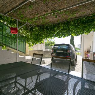 Apartment Green Dugi Rat (4)