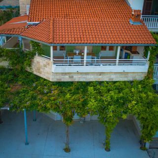 Nyaralóház A Tenger Mellett Pisak, Omis - 22862 Pisak (2)