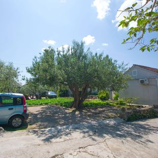 Apartment Neno Sutomiscica (5)