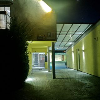 HotelRestaurantBowling (2)