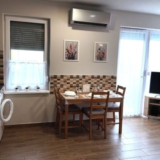 Liliom Apartman Dombóvár (2)