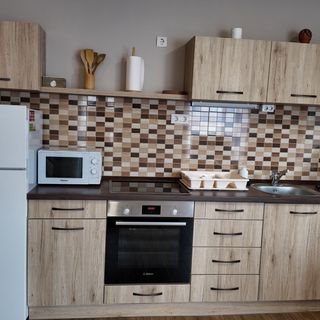 Liliom Apartman Dombóvár (3)