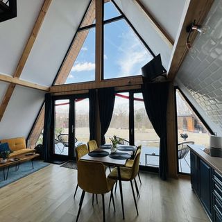 Cabana A-frame Marisa Vadu Crișului (3)