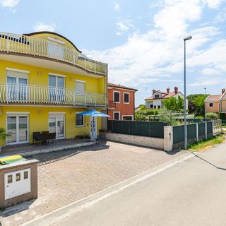 Apartmani Veronika Zambratija (2)