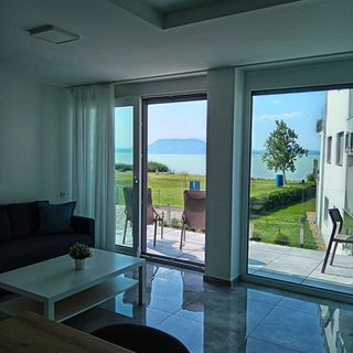 Villapark Apartman A-B 6 Fonyód (5)