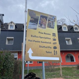 M1 Laczházy Hotel  Mocsa (3)