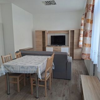 Kaptár Apartman Ács (4)