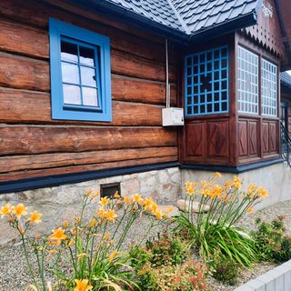 Domek Stu Wiosen (3)