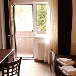 Hotel Popasul Regelui Transalpina (4)