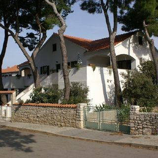 Apartments Dinka Mirca (2)