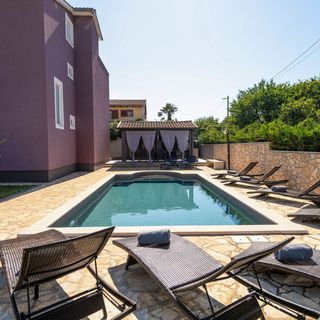 House Casa Viola Tar (5)