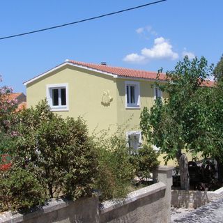 Apartment Žana Sali (2)