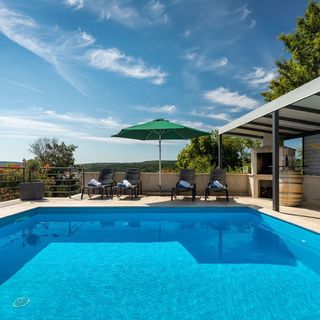 Villa Casa Katharina s bazenom i panoramskim pogledom Vizinada (4)