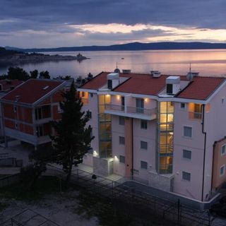 Apartments and Rooms Residence Simic Makarska (3)