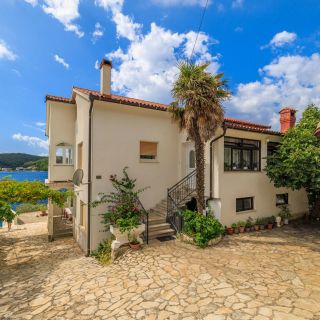 Apartments Josip R Supetarska Draga (3)