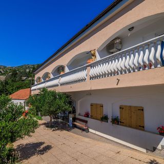 Apartments Taša Lukovo Sugarje (3)