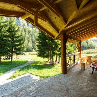 Cabana Colții Ghimbavului Dâmbovicioara (5)