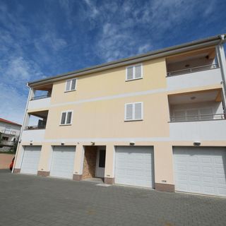 Apartmanok Parkolóhellyel Barušići, Krk - 19369 Barušići (2)