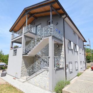 Apartmanok Parkolóhellyel Gabonjin, Krk - 19413 Gabonjin (4)