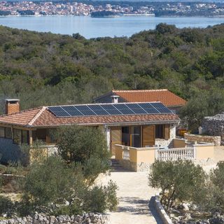 Halászkunyhó Nyaraláshoz A Tenger Mellett Öböl Triluke, Pasman - 20973 Triluke (3)