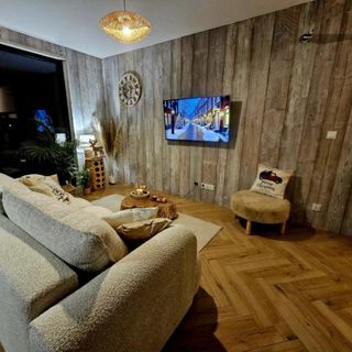 Stodoły na wzgórzu (4)