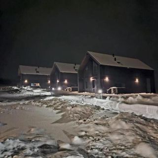 Stodoły na wzgórzu (2)