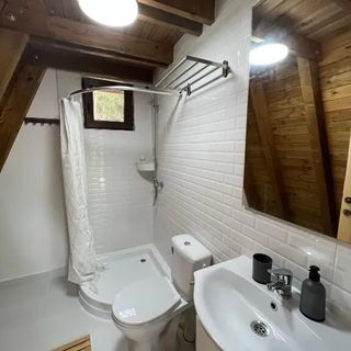 Deleni Retreat - Bungalow Ania (3)