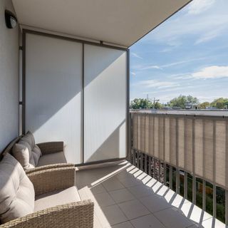 Dąbska 18I | Duży Apartament | Parking | Biurko Kraków (5)