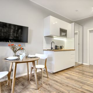 Studio Bueno 5.1. - ACCO RENT (2)