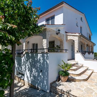 Apartmanok Parkolóhellyel Stinjan, Pula - 23546 Štinjan (2)