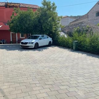 Apartmanok Parkolóhellyel Sibenik - 23756 Šibenik (2)
