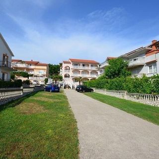 Apartmanok és Szobák Parkolóhellyel Lopar, Rab - 23825 Lopar (3)