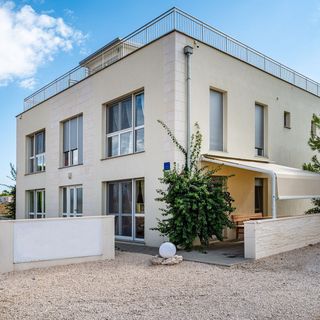 Apartmanok Családok Részére Medencével Vir - 23976 (5)