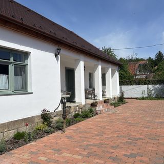 Relaxxa Apartman Noszvaj (2)