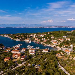 Apartments Cozy Lukoran (3)