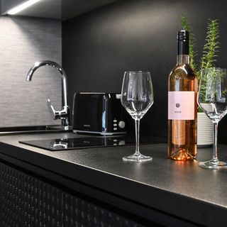 Zafír Apartmanok Sárvár (3)