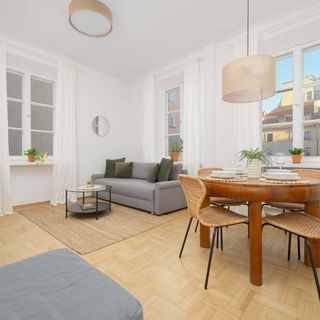 Piwna 25 | Apartament na Starym Mieście Warszawa (2)