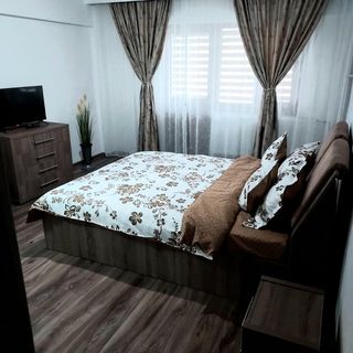 Studio Ștefan Călimăneşti (4)