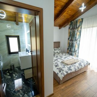 Eden House Vişeu de Sus (5)