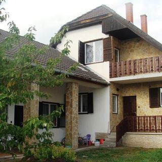 Cseresznyefa Virága Vendégház Vonyarcvashegy (2)