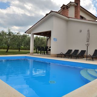 House Danci Lasici (3)