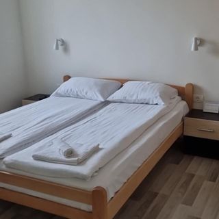 Casa Mio Moldova Nouă (3)