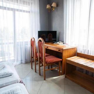 Hotel Perła Leszno (3)